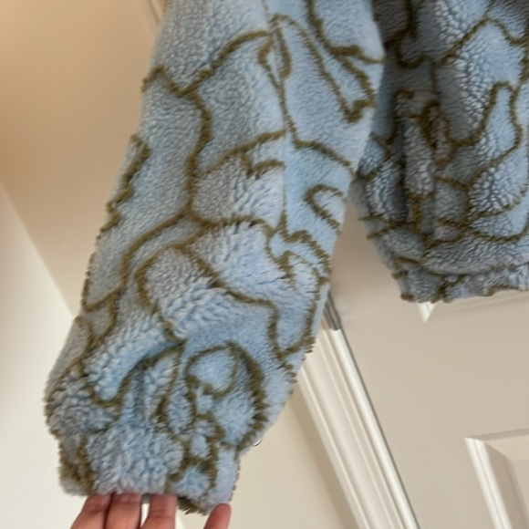 All in Favor Print Fleece Bomber Jacket in Blue NWT size Small - Picture 3 of 8